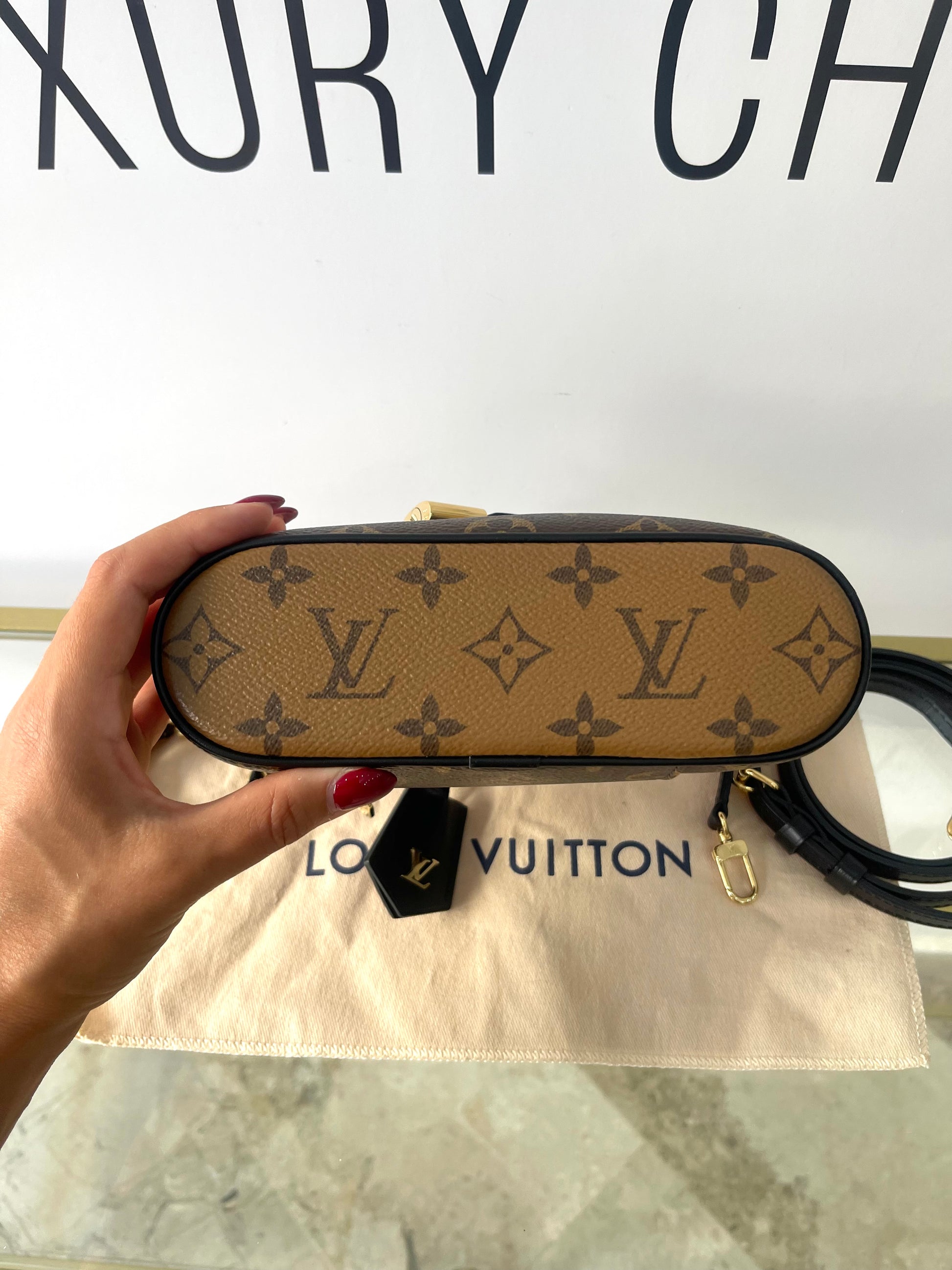 Pochette Vanity Monogram Louis Vuitton
