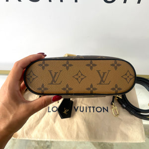 Pochette Vanity Monogram Louis Vuitton