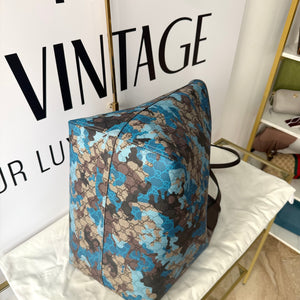 Borsa Shopping Camouflage GG Supreme Gucci