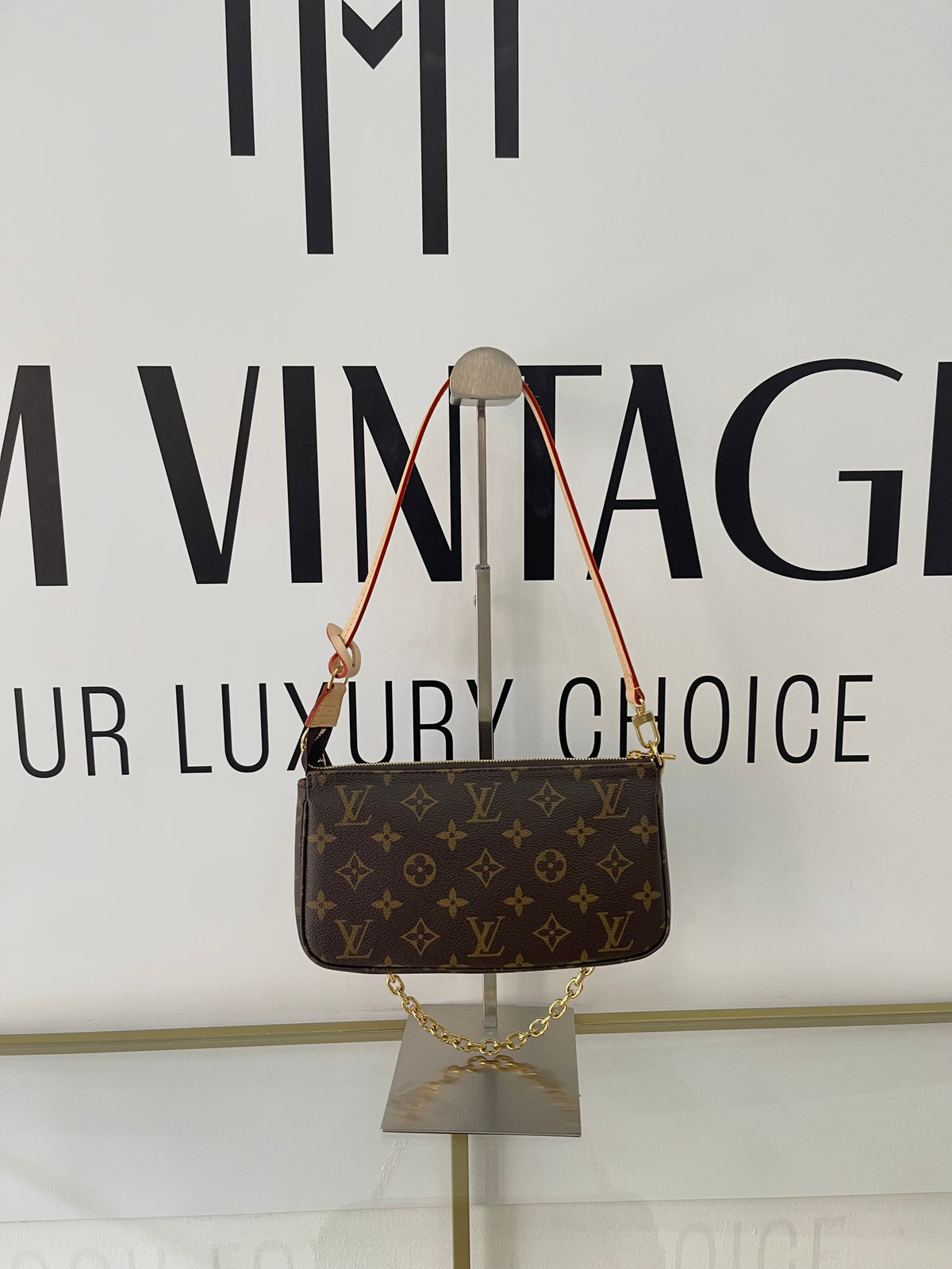 Pochette Accessoires Monogram Louis Vuitton