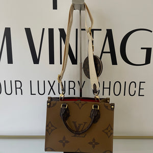 Borsa OnTheGo PM Monogram Reverse Giant Louis Vuitton