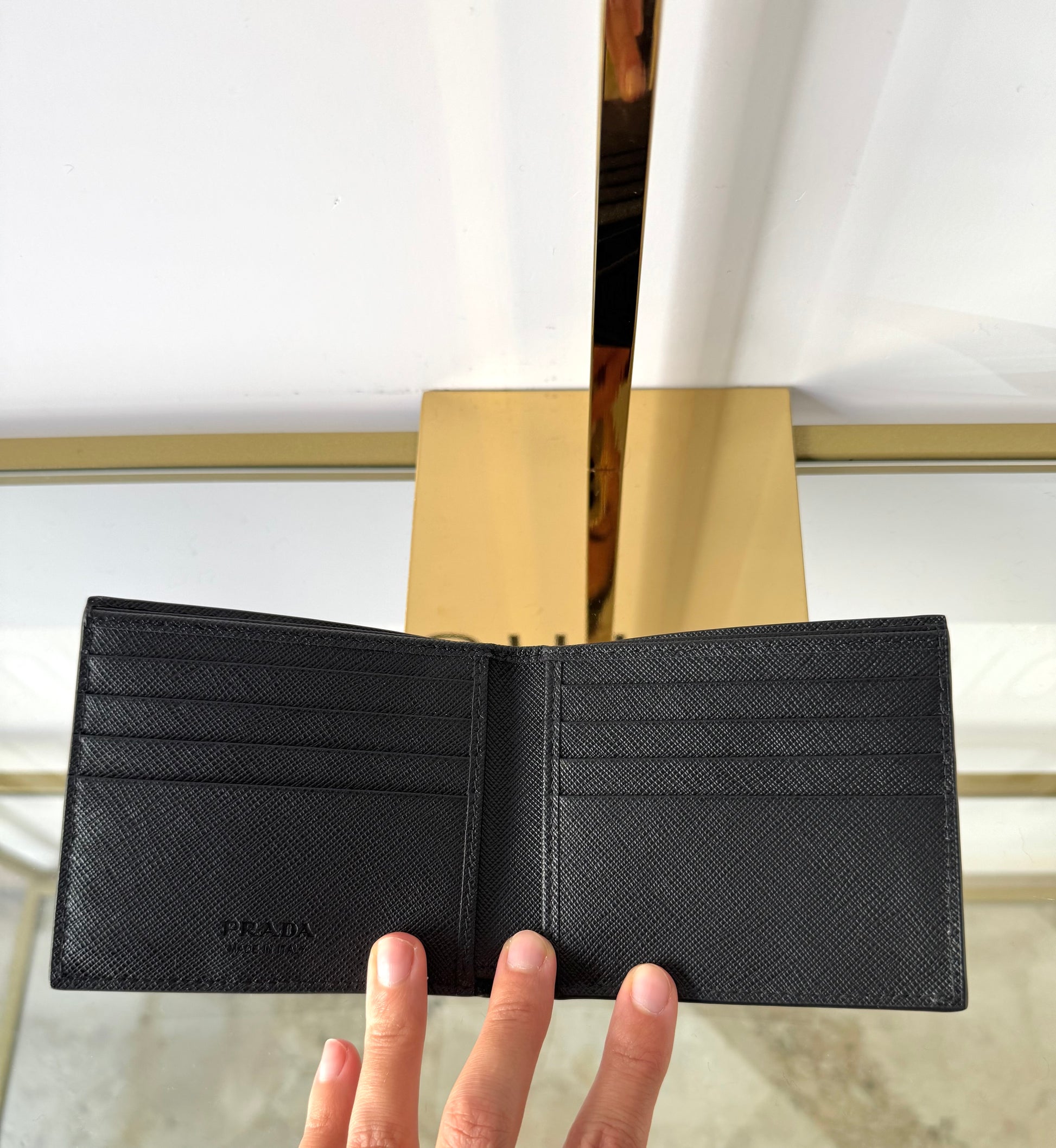 Portafoglio uomo in Saffiano Prada