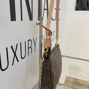 Pochette Accessoires Monogram Louis Vuitton