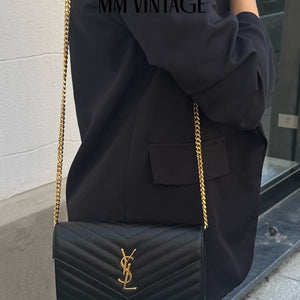 Wallet On Chain Cassandre Saint Laurent