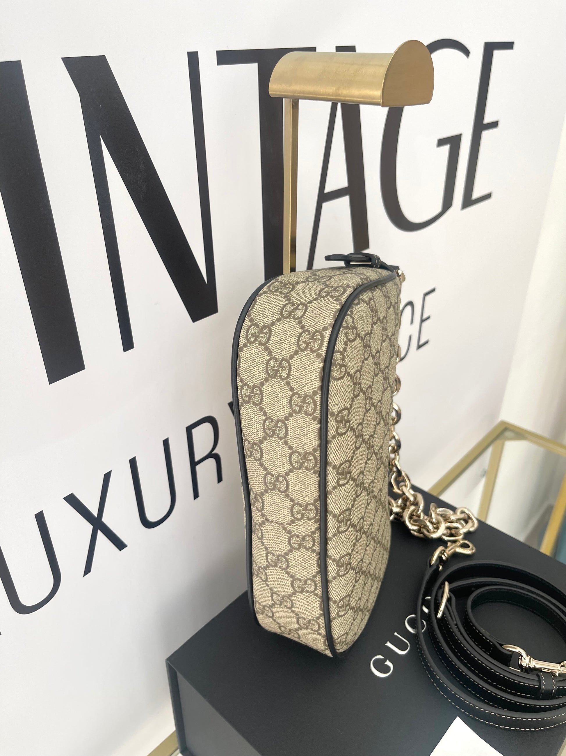 Borsa GG Emblem Gucci