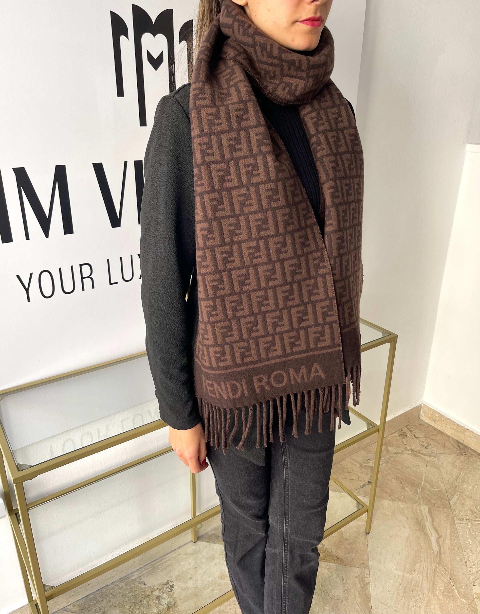 Sciarpa con motivo FF jacquard Fendi