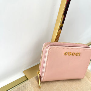 Portafoglio con logo Gucci rosa chiaro