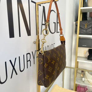 Pochette Accessoires Monogram Louis Vuitton