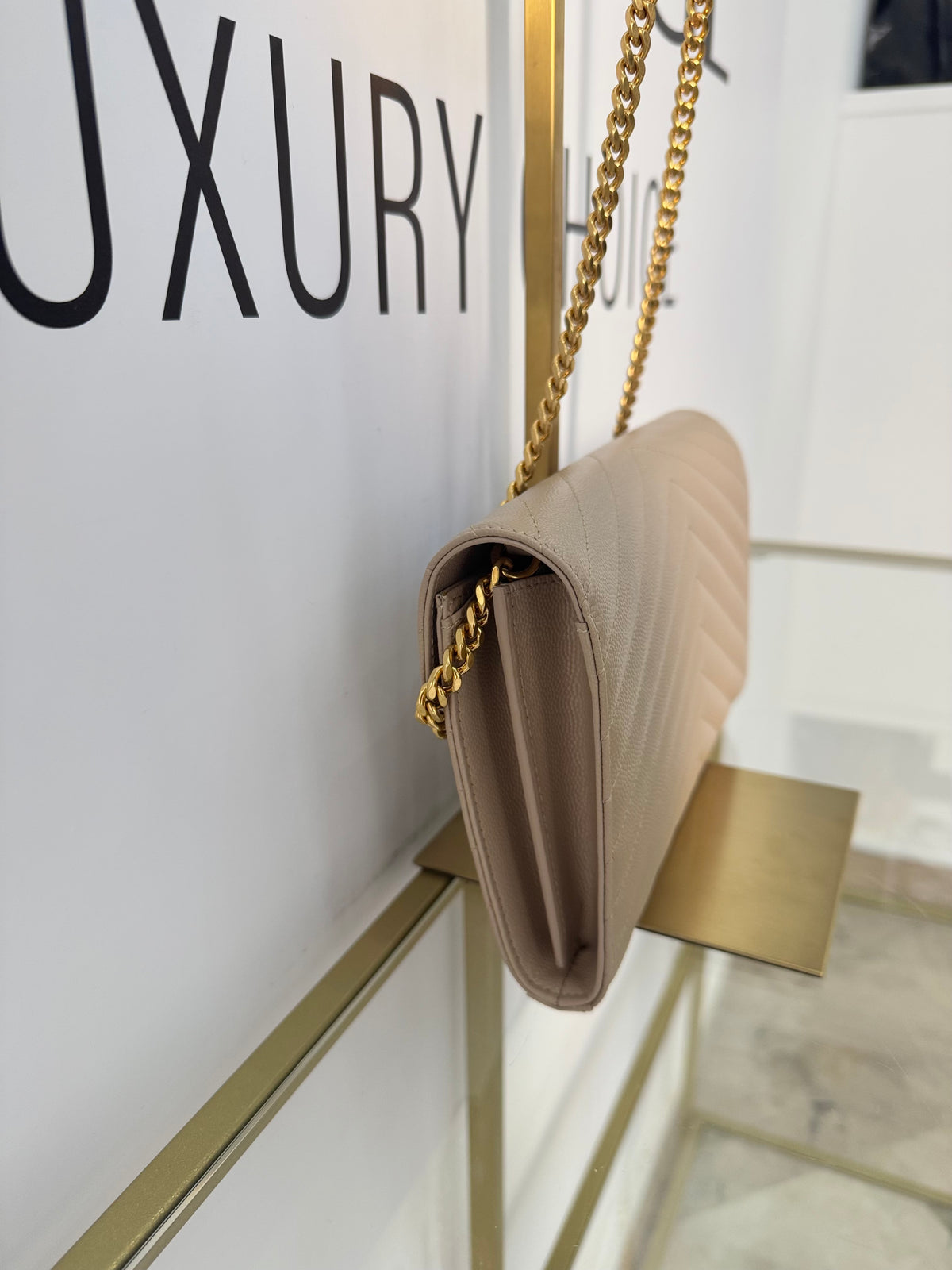 Wallet On Chain Cassandre Saint Laurent
