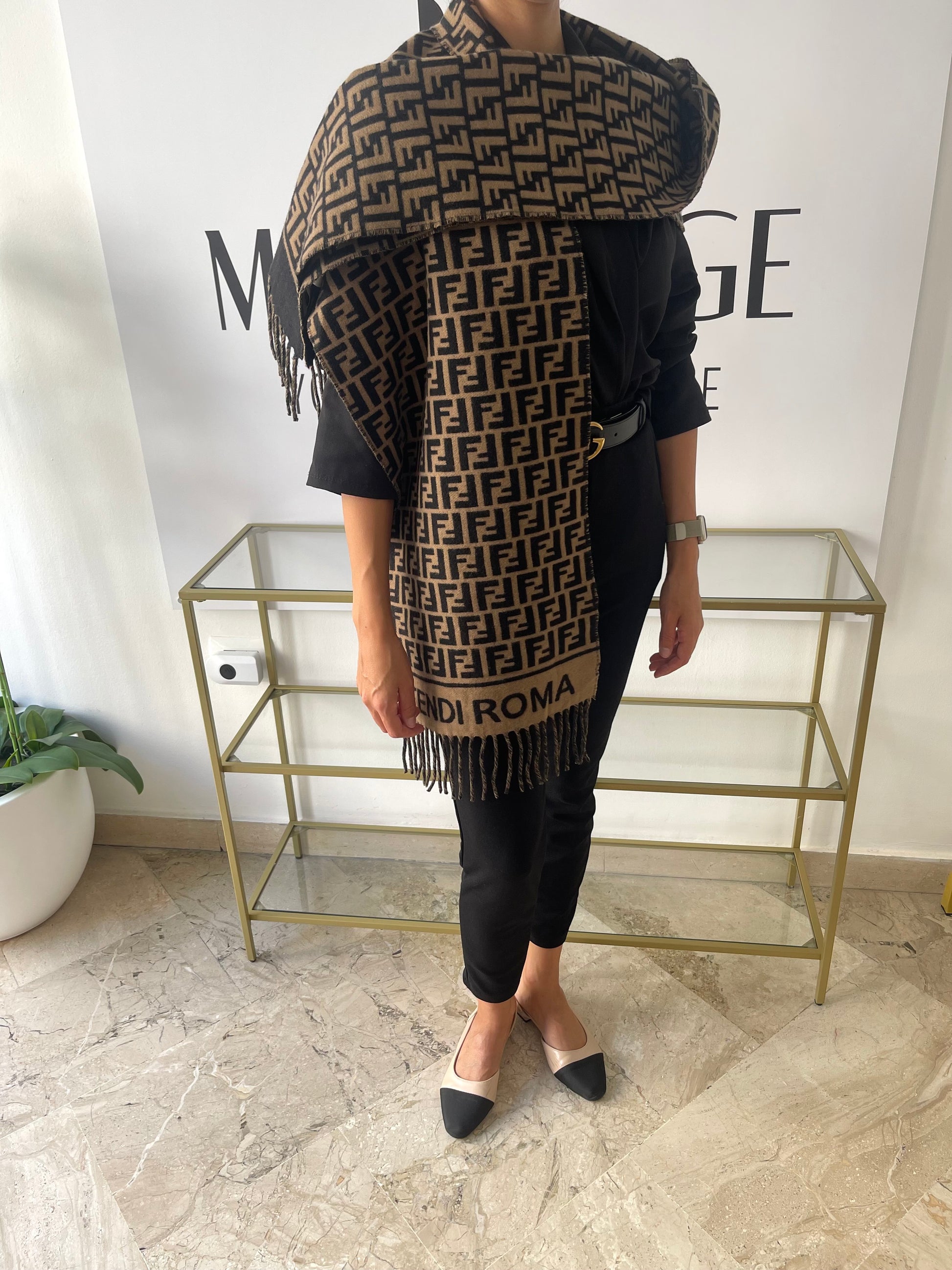 Sciarpa nero/tabacco Fendi