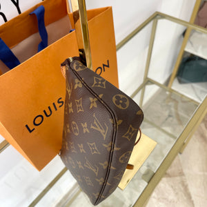 Pochette Accessoires Monogram Louis Vuitton