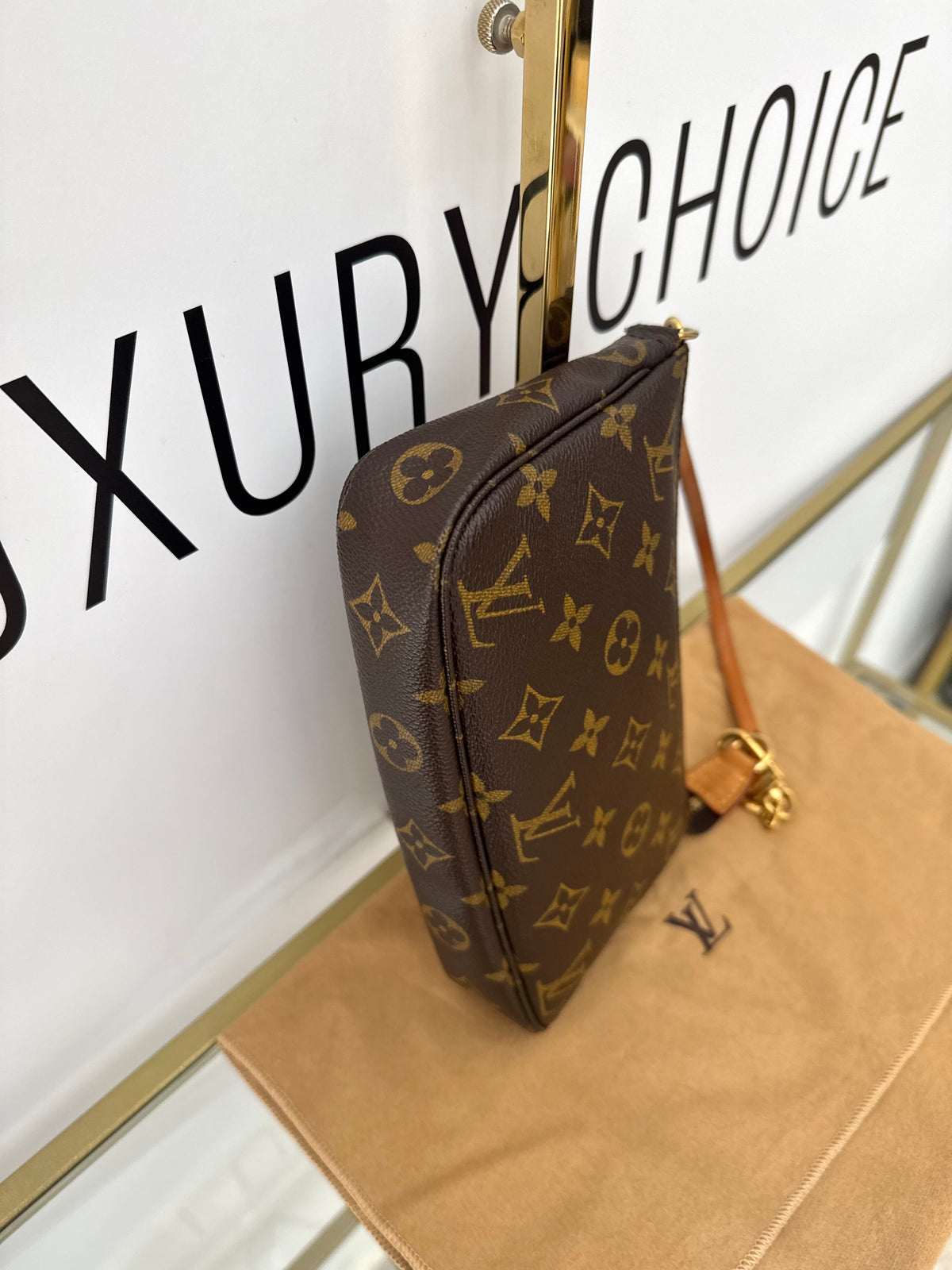 Pochette Accessoires Monogram Louis Vuitton