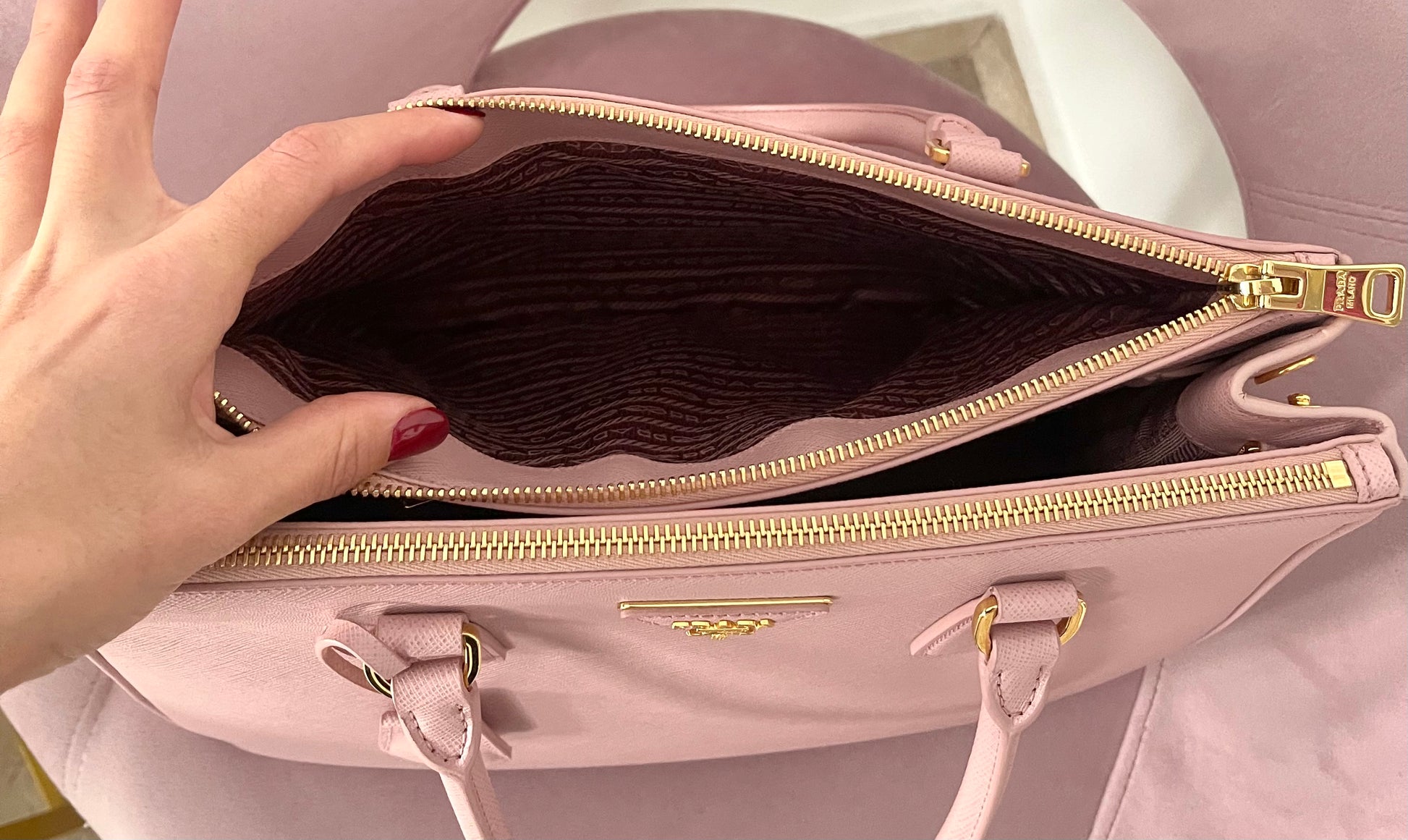 Borsa Galleria Large in Saffiano Prada