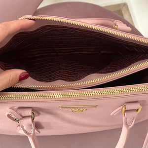 Borsa Galleria Large in Saffiano Prada