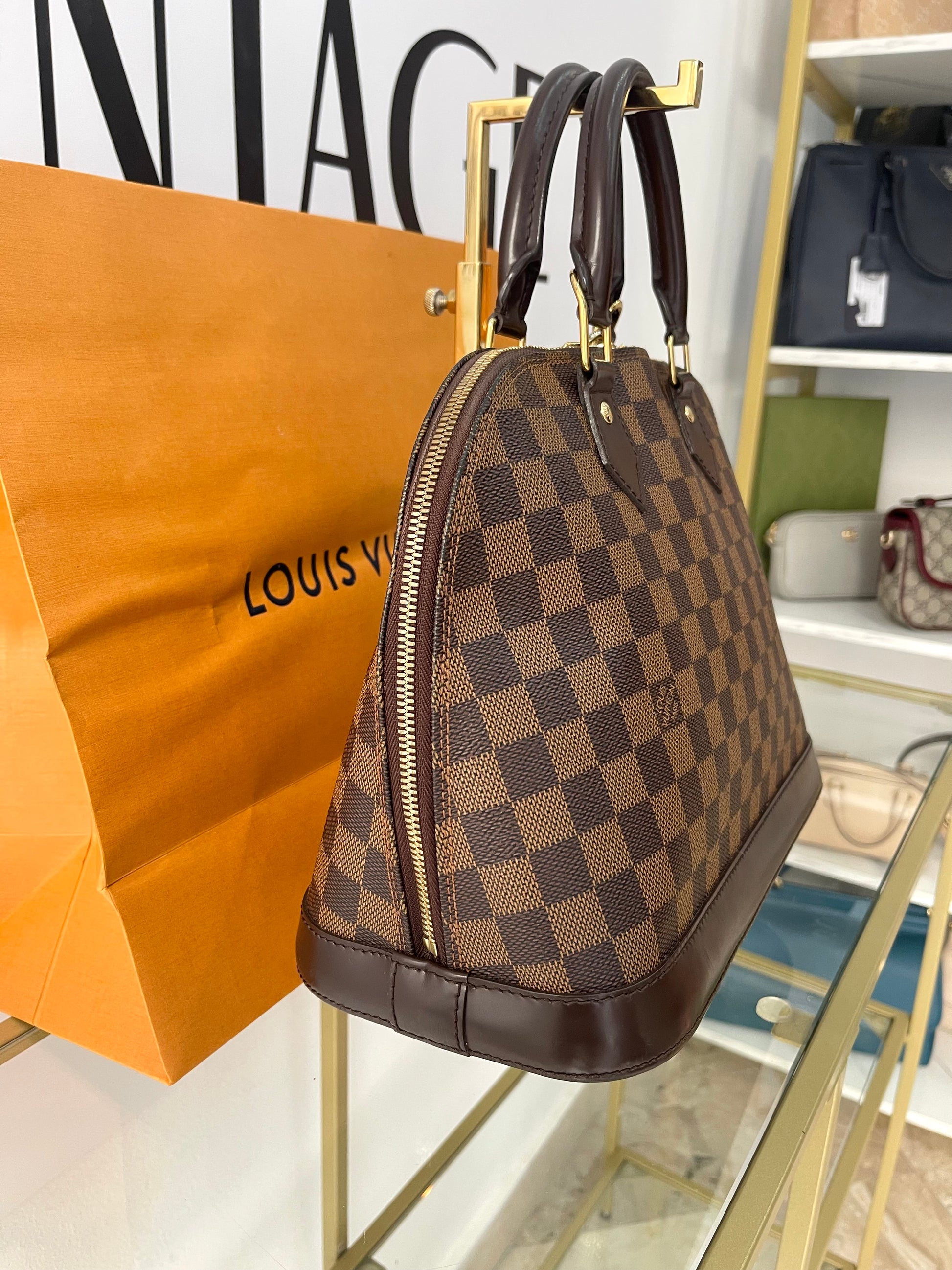 Borsa Alma PM Damier Ébène Louis Vuitton