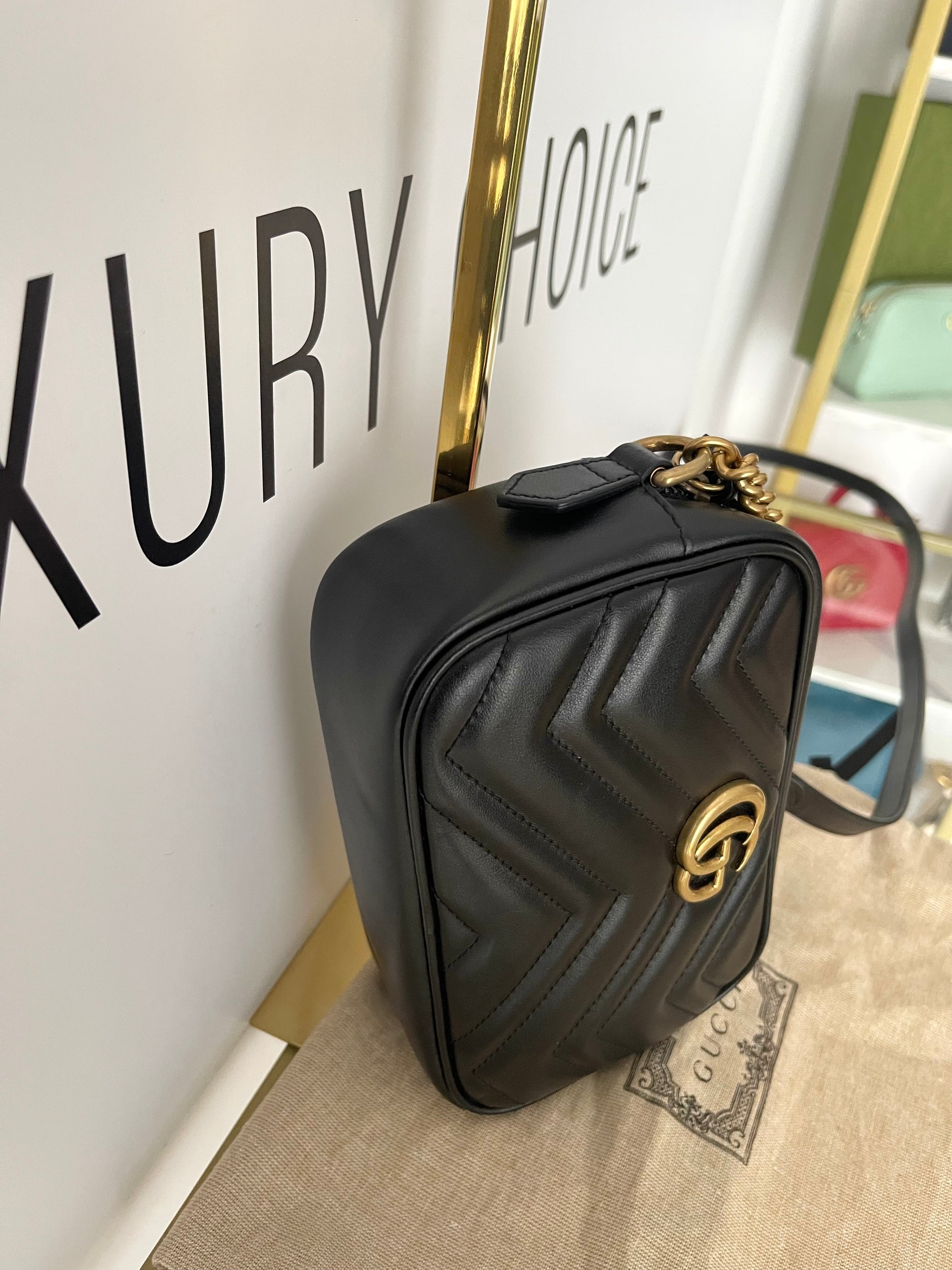 Borsa Mini Camera Bag GG Marmont Gucci
