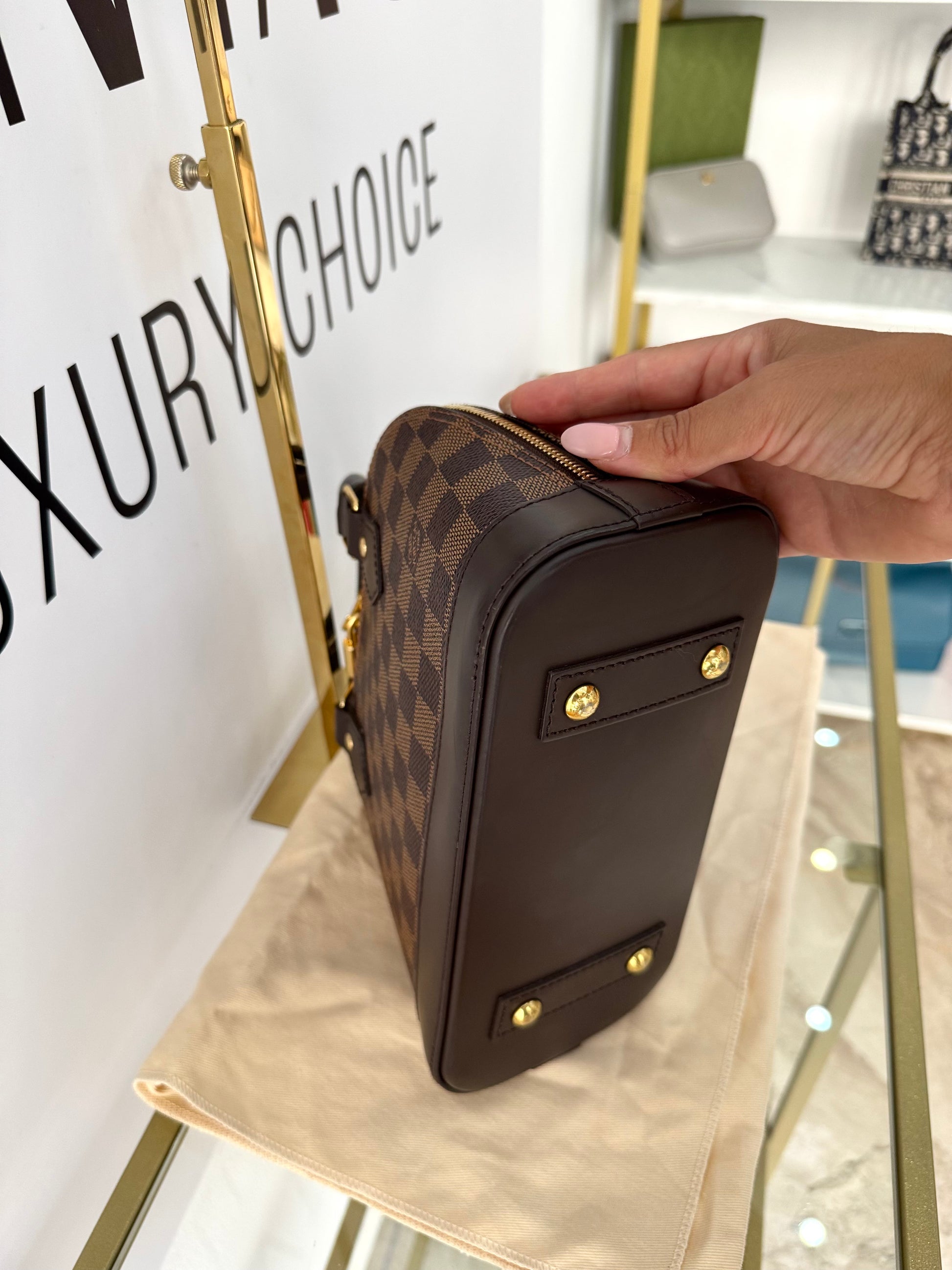 Borsa Alma BB Damier Ébène Louis Vuitton