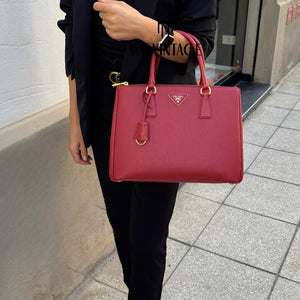Borsa Galleria Large in Saffiano Prada