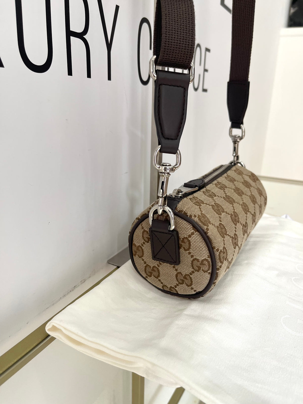 Borsa tracolla Cilindrica Mini GG Gucci