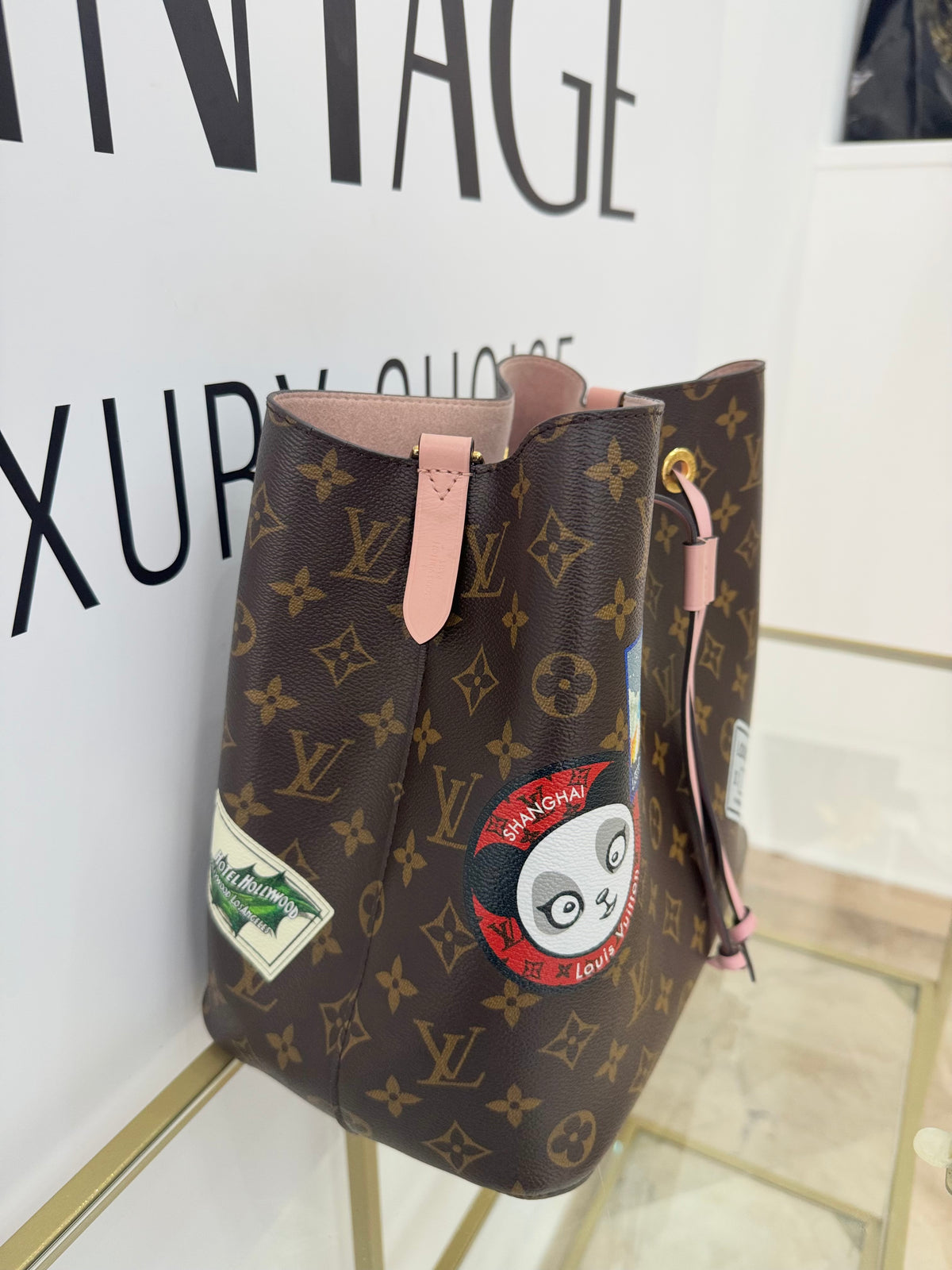 Borsa NéoNoé MM My LV World Tour Limited Edition Louis Vuitton