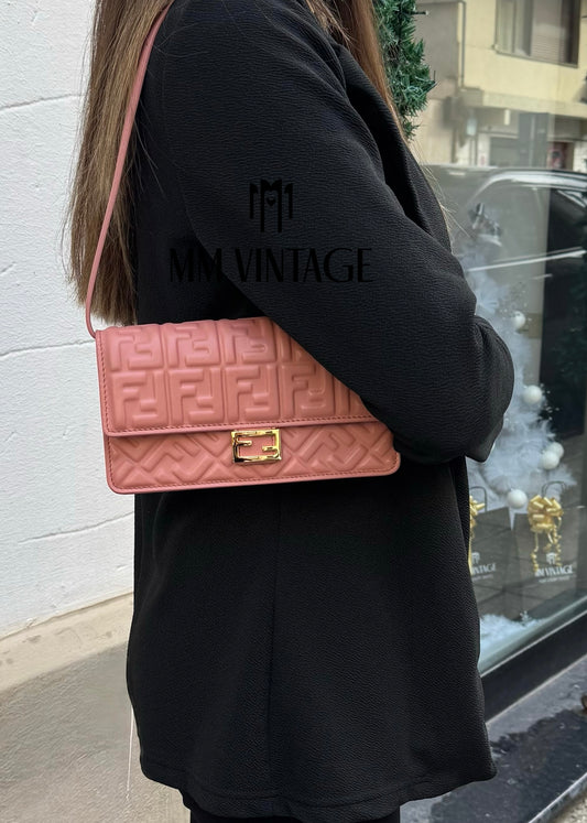 Wallet on Chain Baguette rosa Fendi