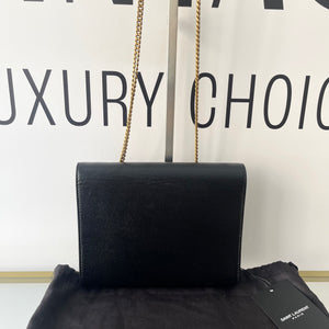 Wallet On Chain Cassandra Saint Laurent