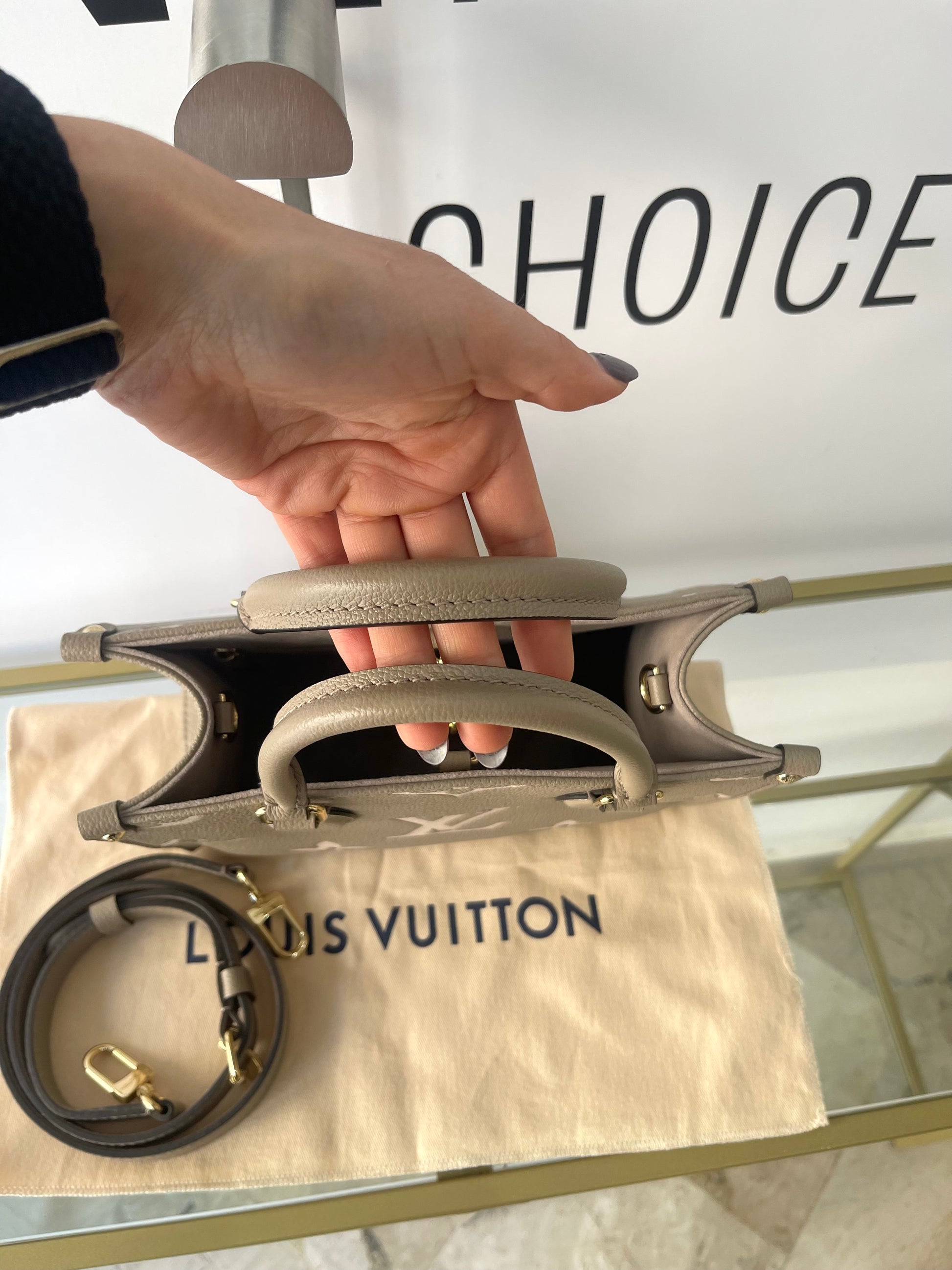 Borsa OnTheGo PM Monogram Empreinte Louis Vuitton