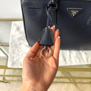 Borsa Galleria Large in Saffiano Prada
