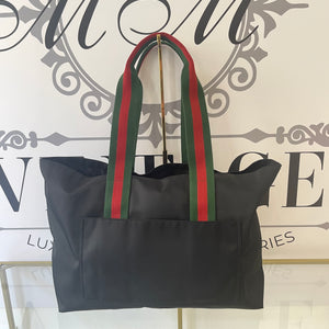 Borsa Shopping in nylon Gucci