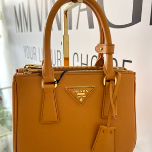 Borsa Galleria Mini in Saffiano Prada