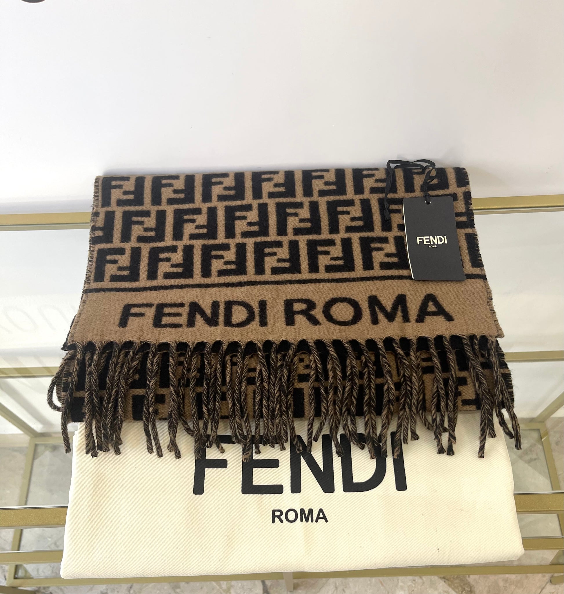 Sciarpa nero/tabacco Fendi