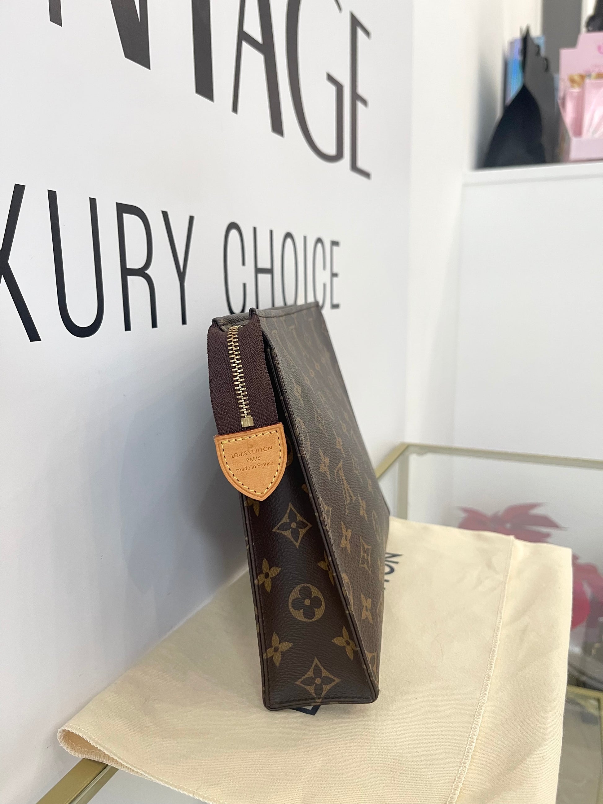 Toilette 26 Monogram Louis Vuitton