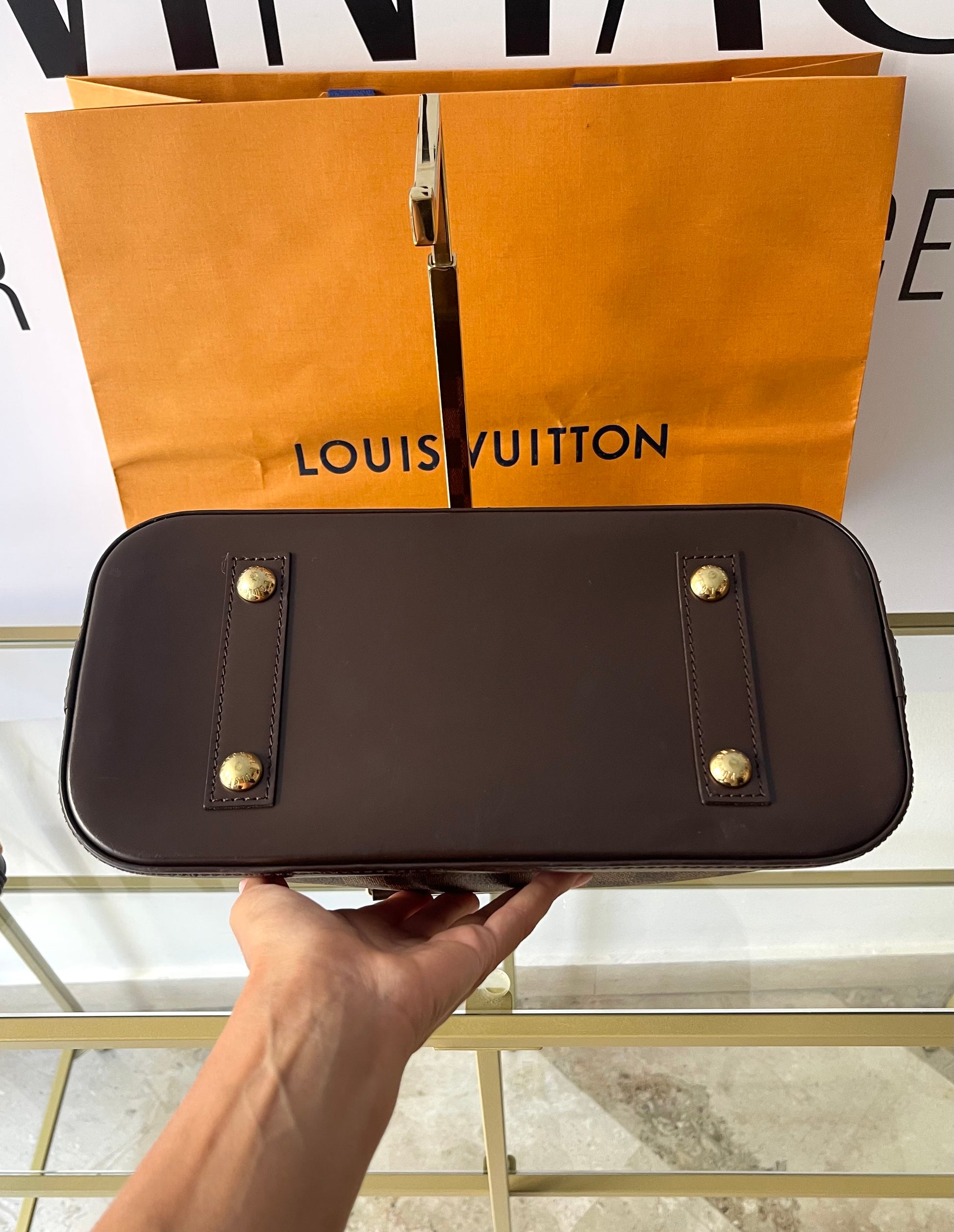Borsa Alma PM Damier Ébène Louis Vuitton