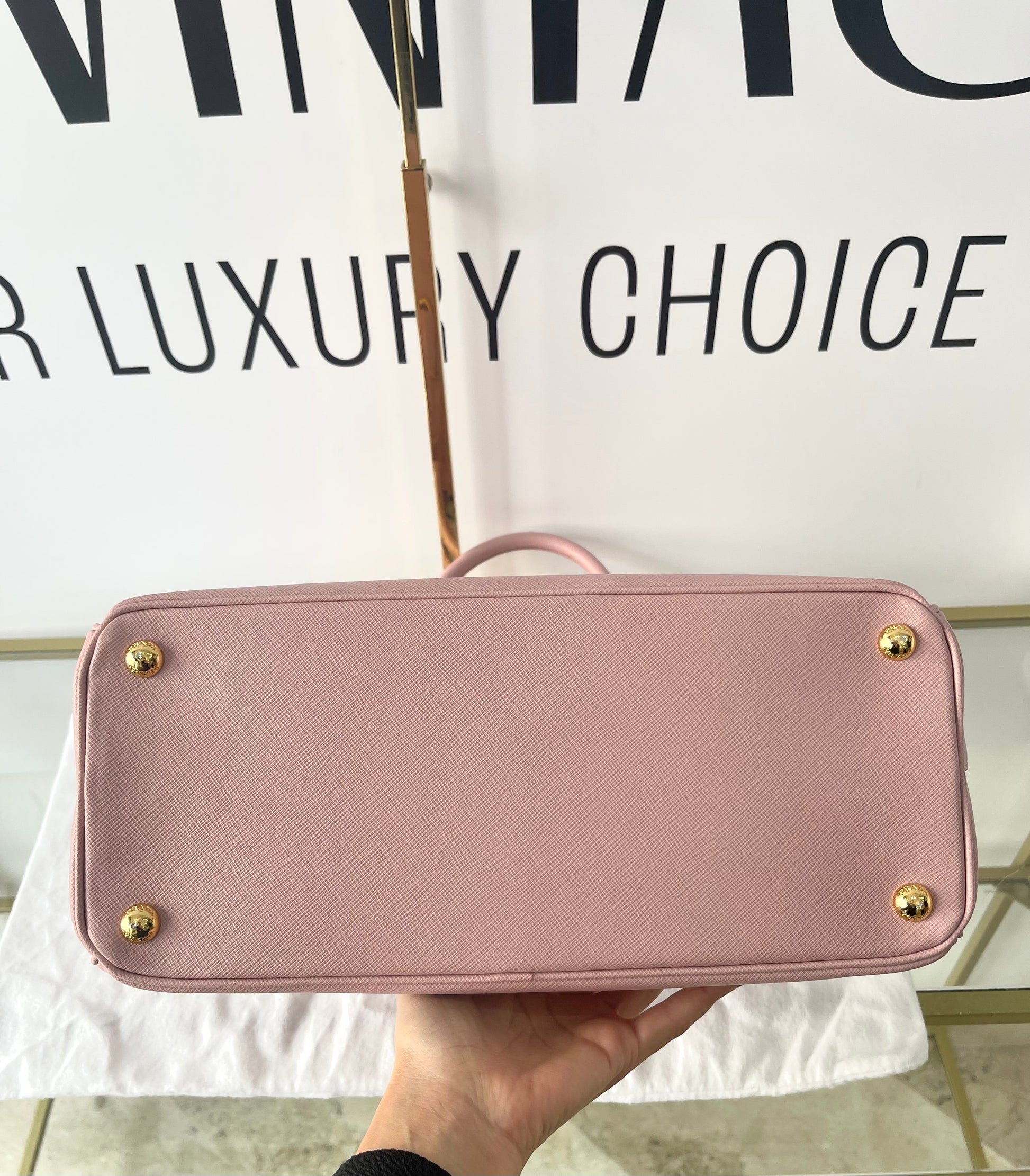 Borsa Galleria Large in Saffiano Prada