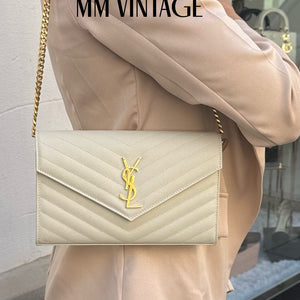Wallet On Chain Cassandre Saint Laurent