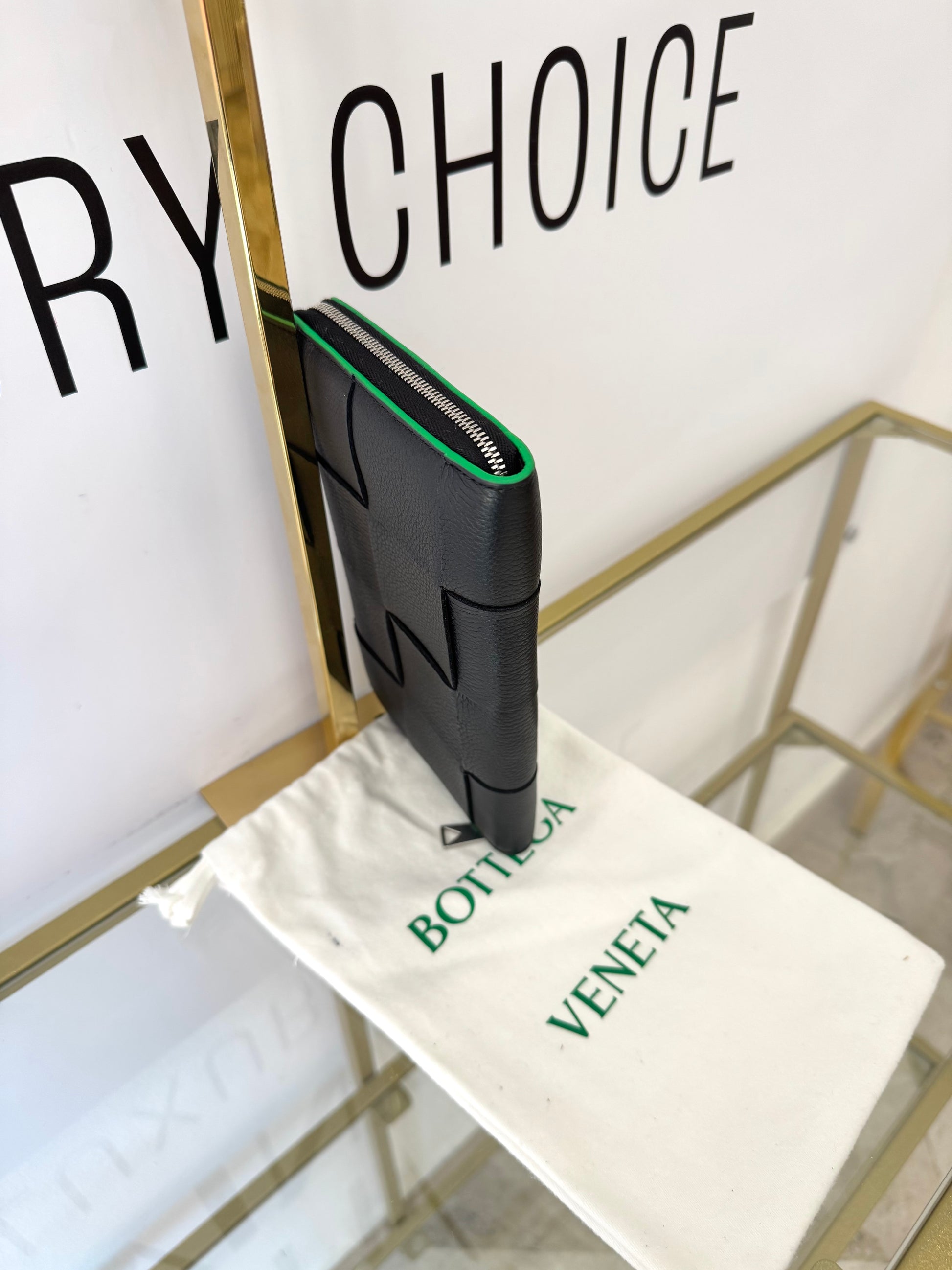 Portafoglio Cassette nero Bottega Veneta