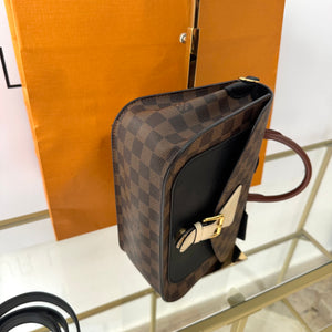 Borsa Beaumarchais Damier Ebène Louis Vuitton