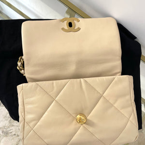 Borsa Chanel 19