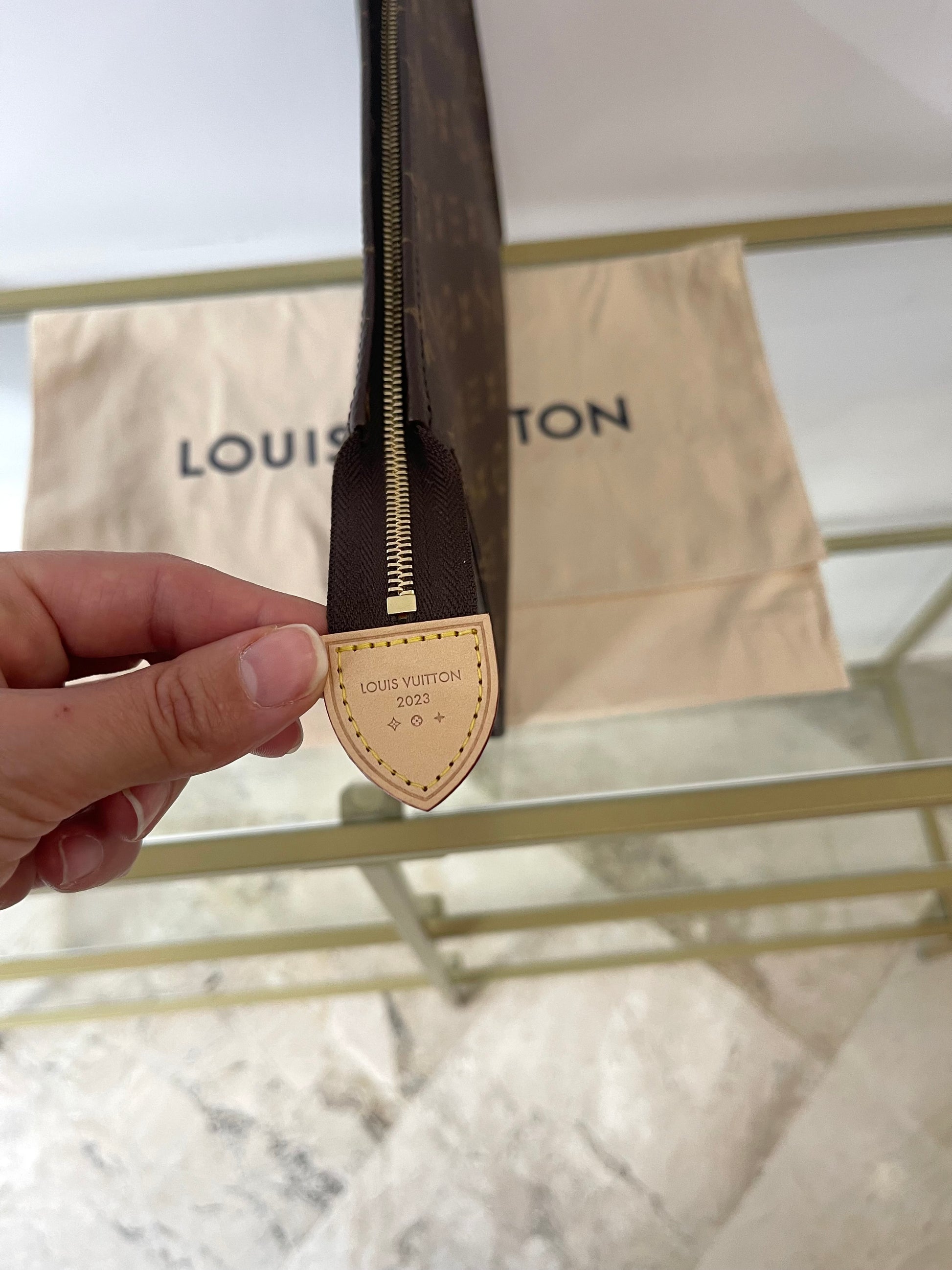 Toilette 26 Monogram Louis Vuitton