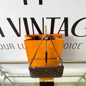 Pochette Accessoires Monogram Louis Vuitton