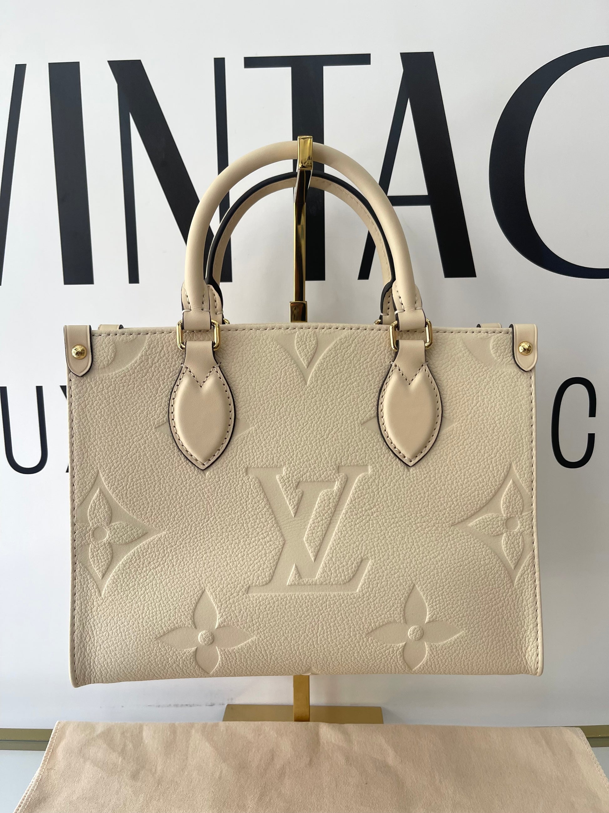 Borsa OnTheGo PM Monogram Empreinte Louis Vuitton