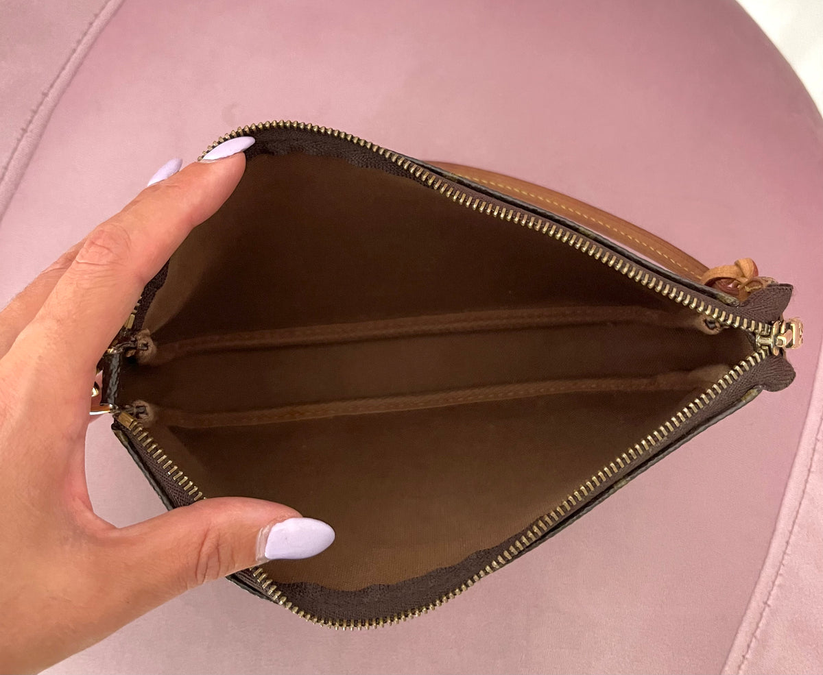 Pochette Accessoires Monogram Louis Vuitton
