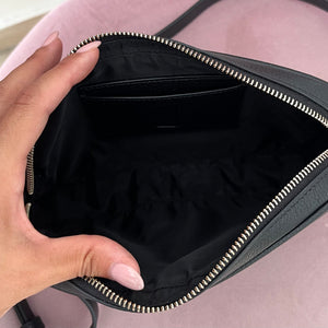 Borsa in pelle martellata Gucci