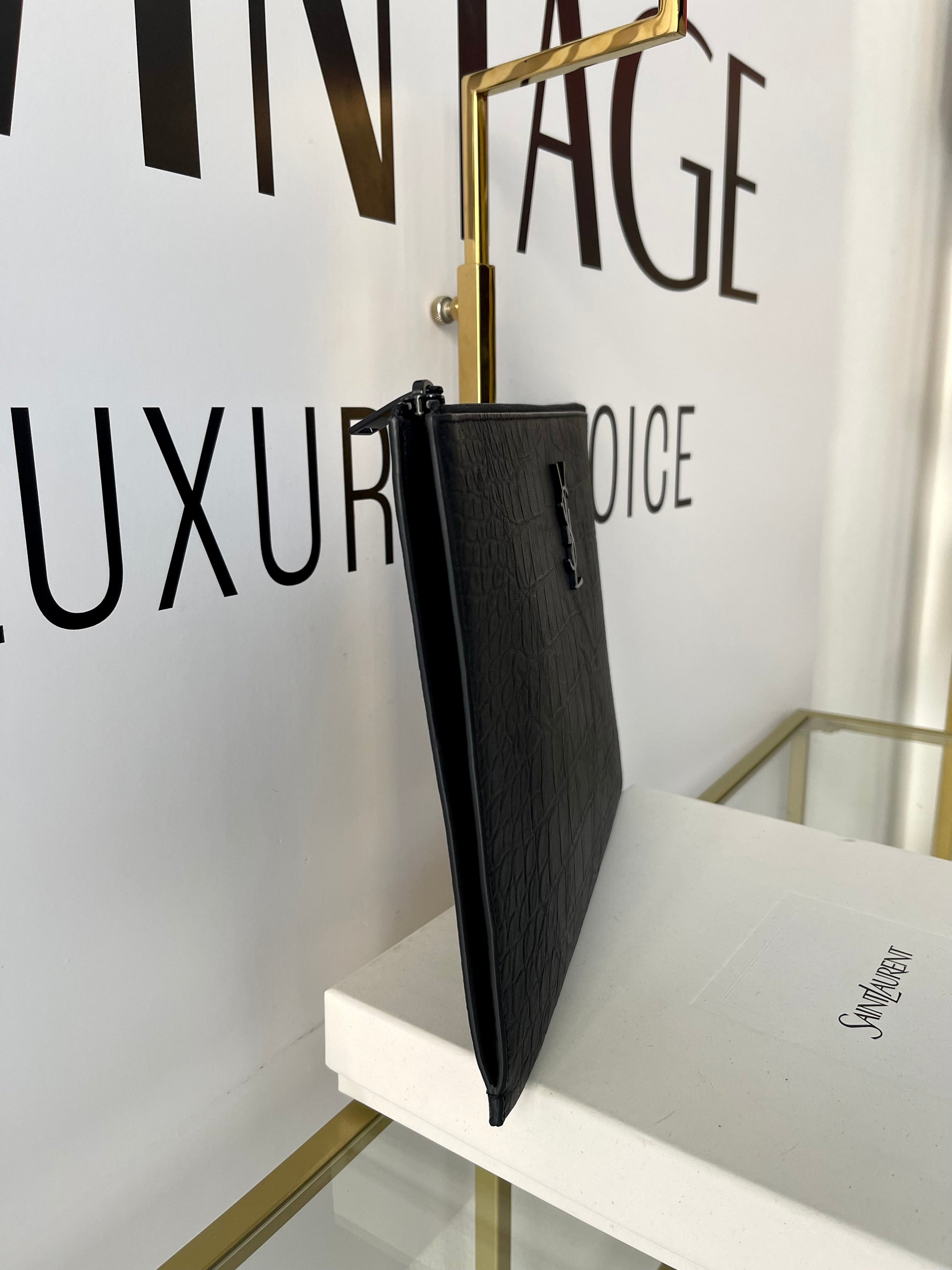 Pochette Cassandre Saint Laurent