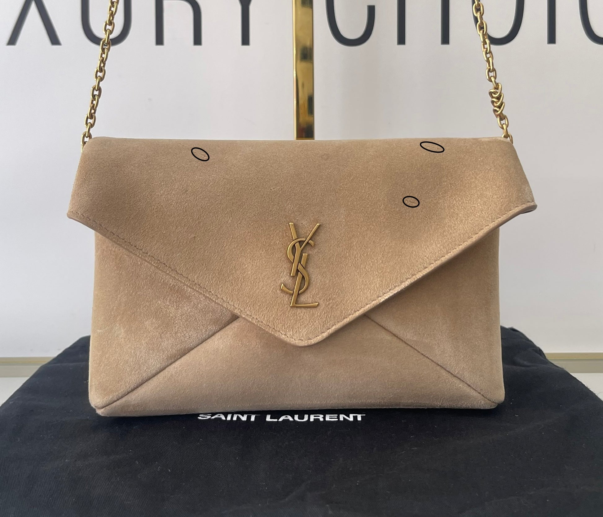 Pochette Cassandre in Suede Saint Laurent