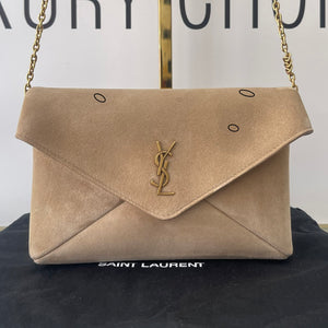 Pochette Cassandre in Suede Saint Laurent