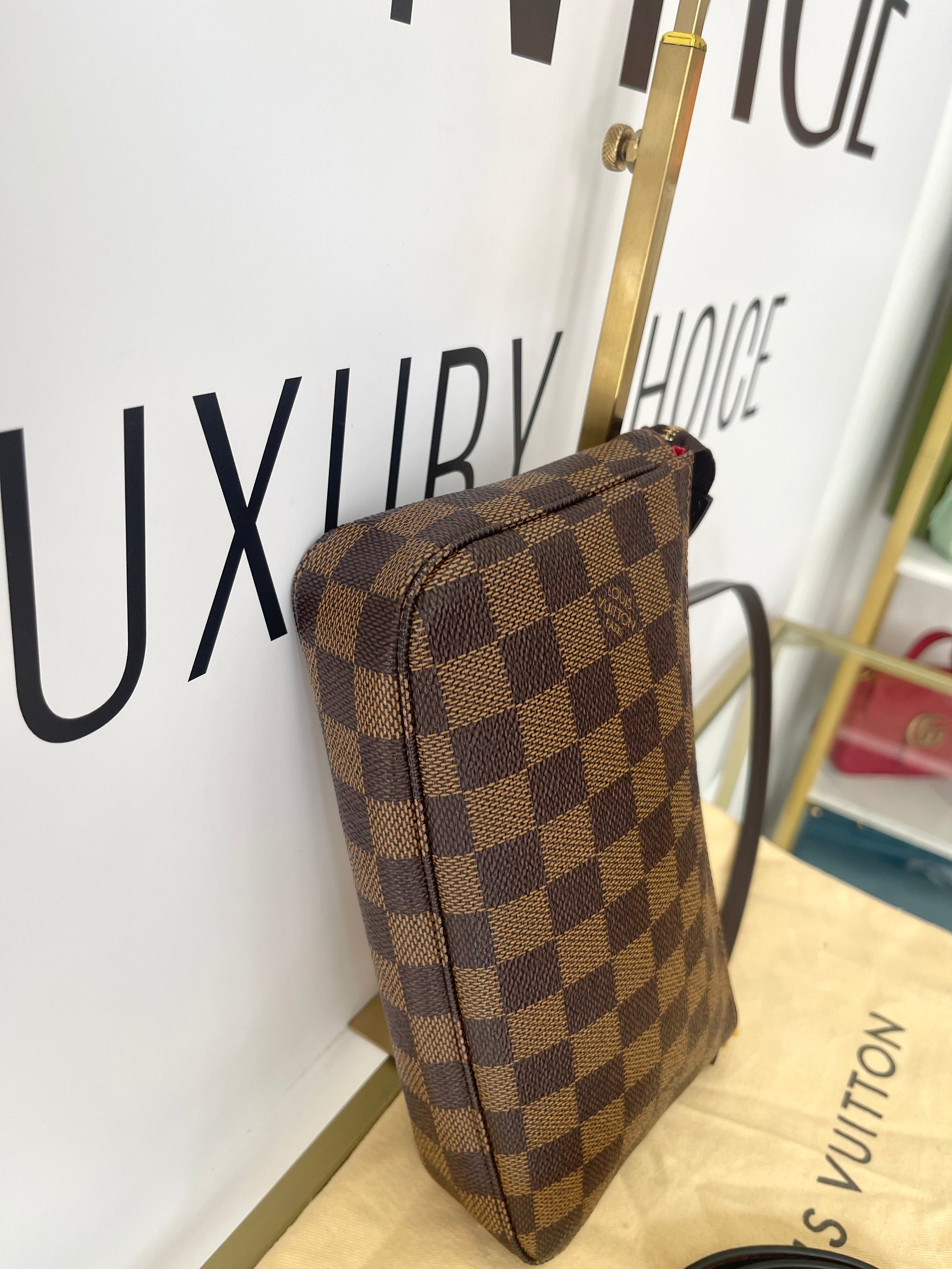 Pochette Accessoires Damier Ebéne Louis Vuitton