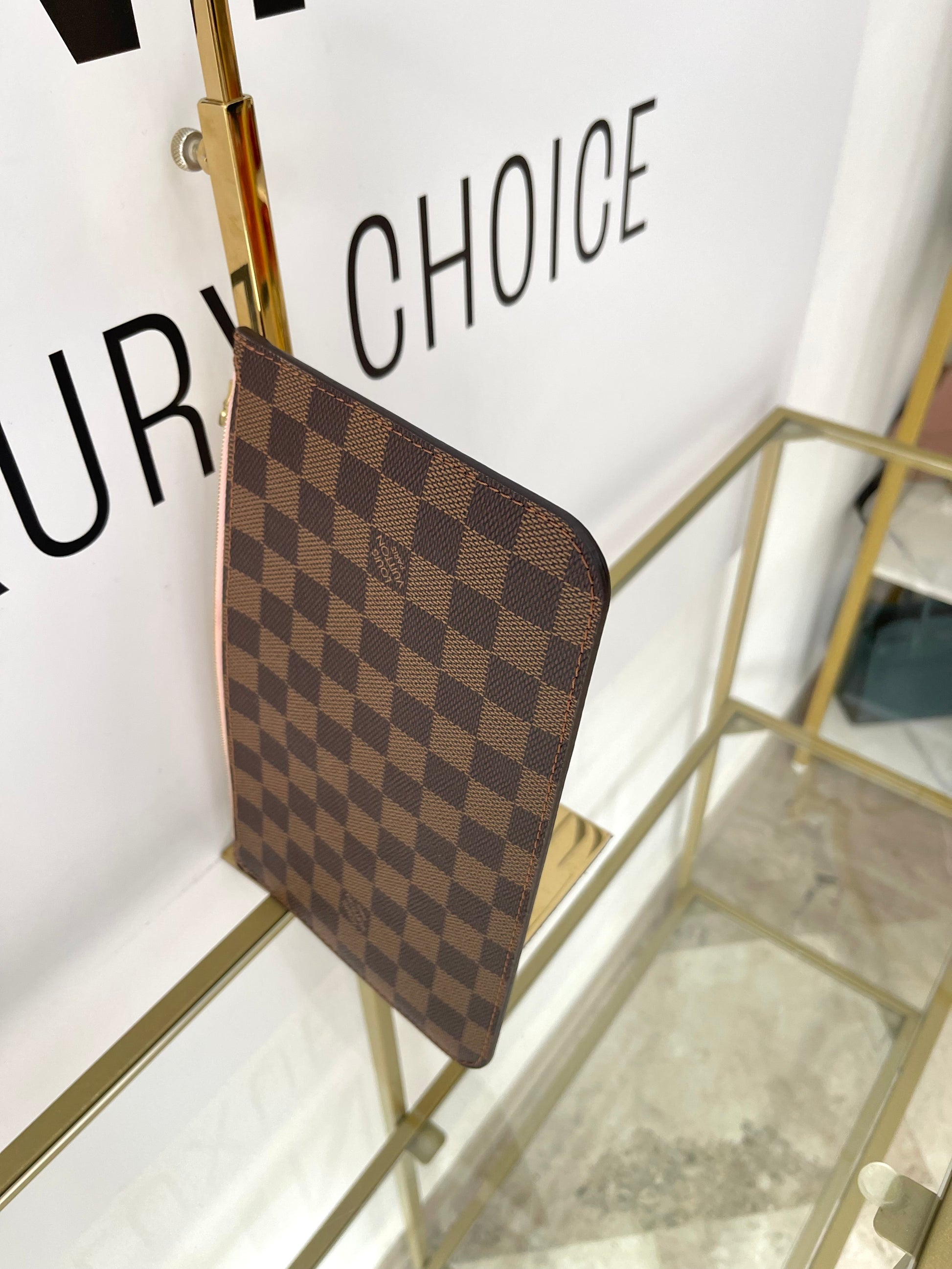 Pochette Damier Ebène Louis Vuitton