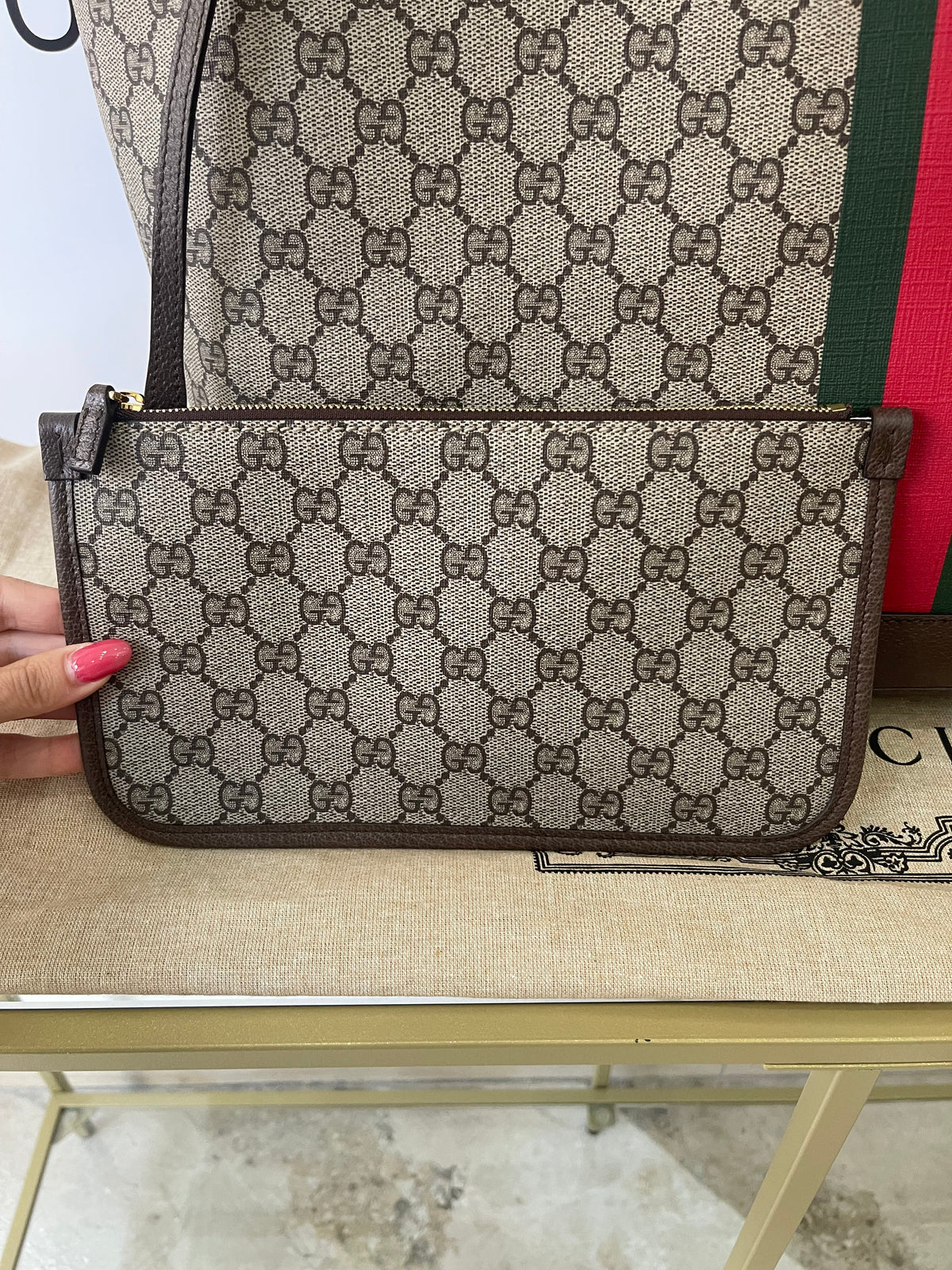 Borsa Shopping Ophidia GG Supreme Gucci