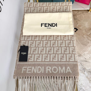 Sciarpa con motivo FF Jacquard Fendi